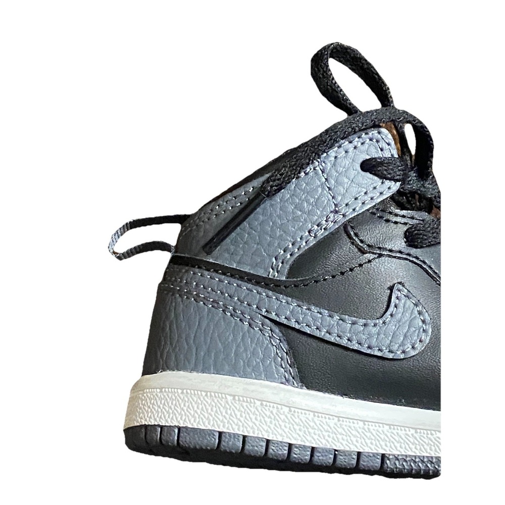 NIKE  high top sneakers Size 6 C Unisex Black & Gray  Kids  Toddler Shoes - Picture 5 of 14